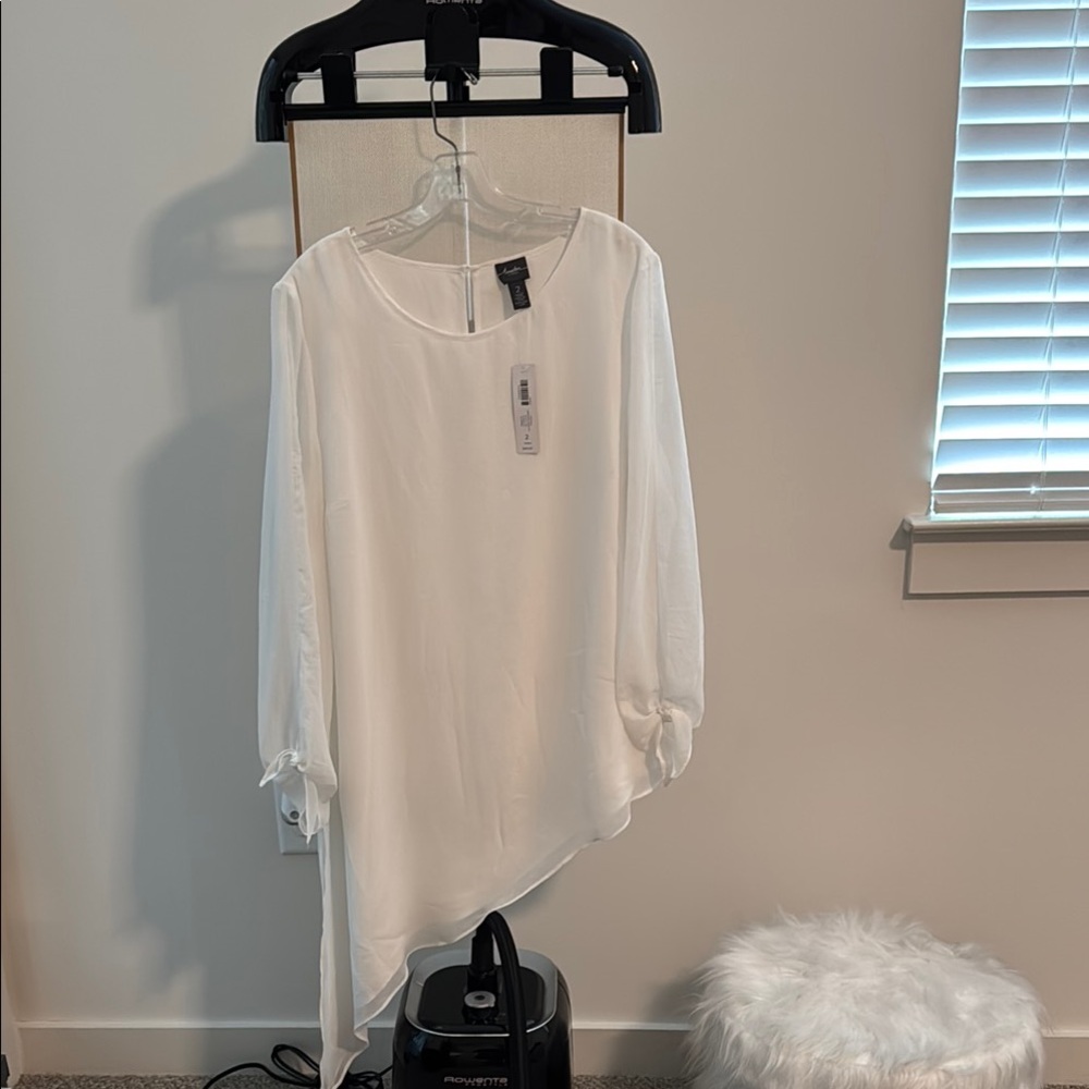 Chico's White Asymmetrical Long Sleeve Blouse